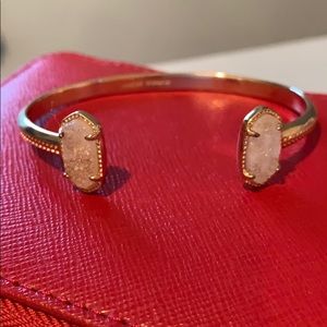 Kendra Scott bracelet